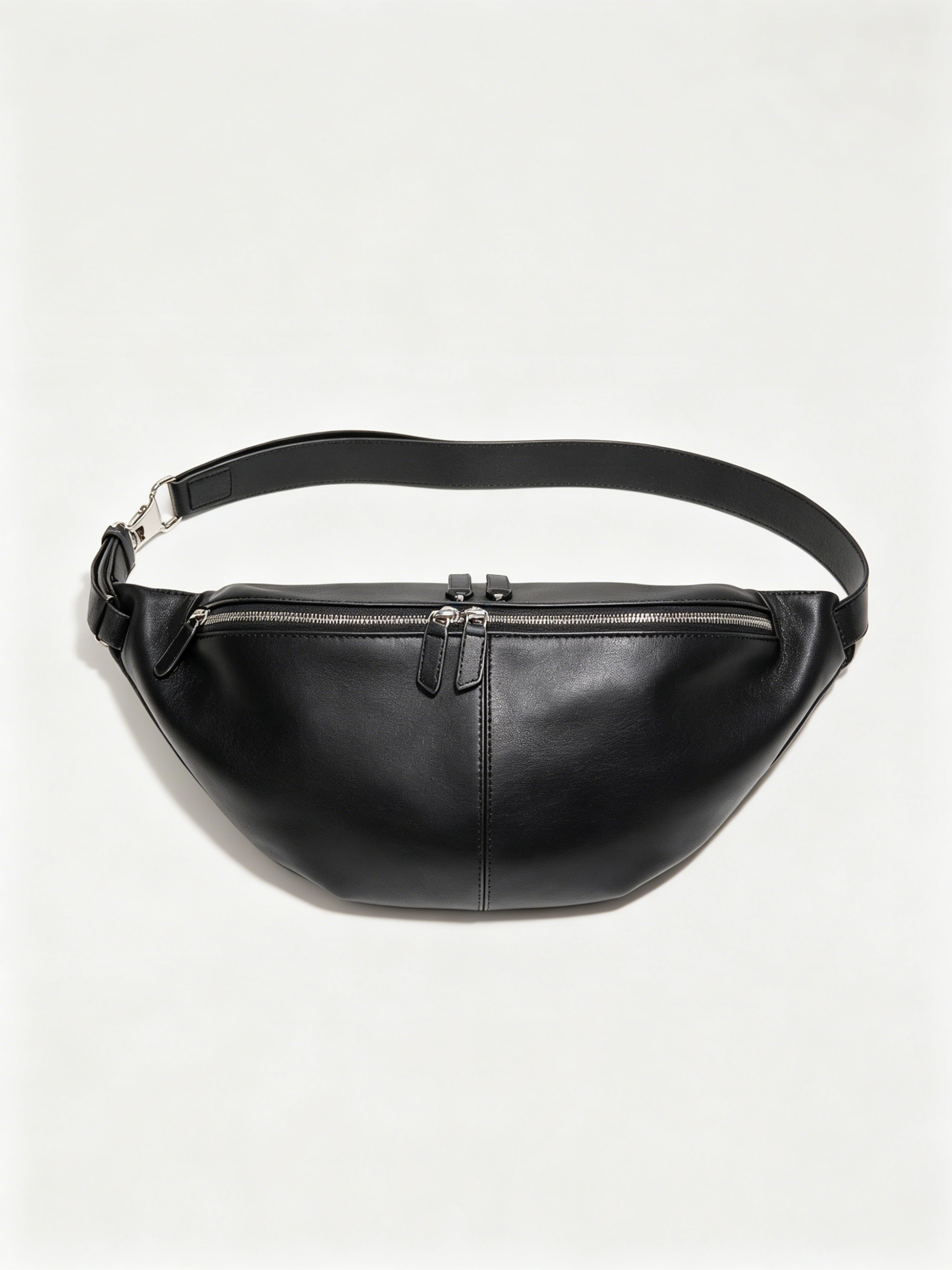 Crescent leather crossbody double-zip closure detail | ZIRR