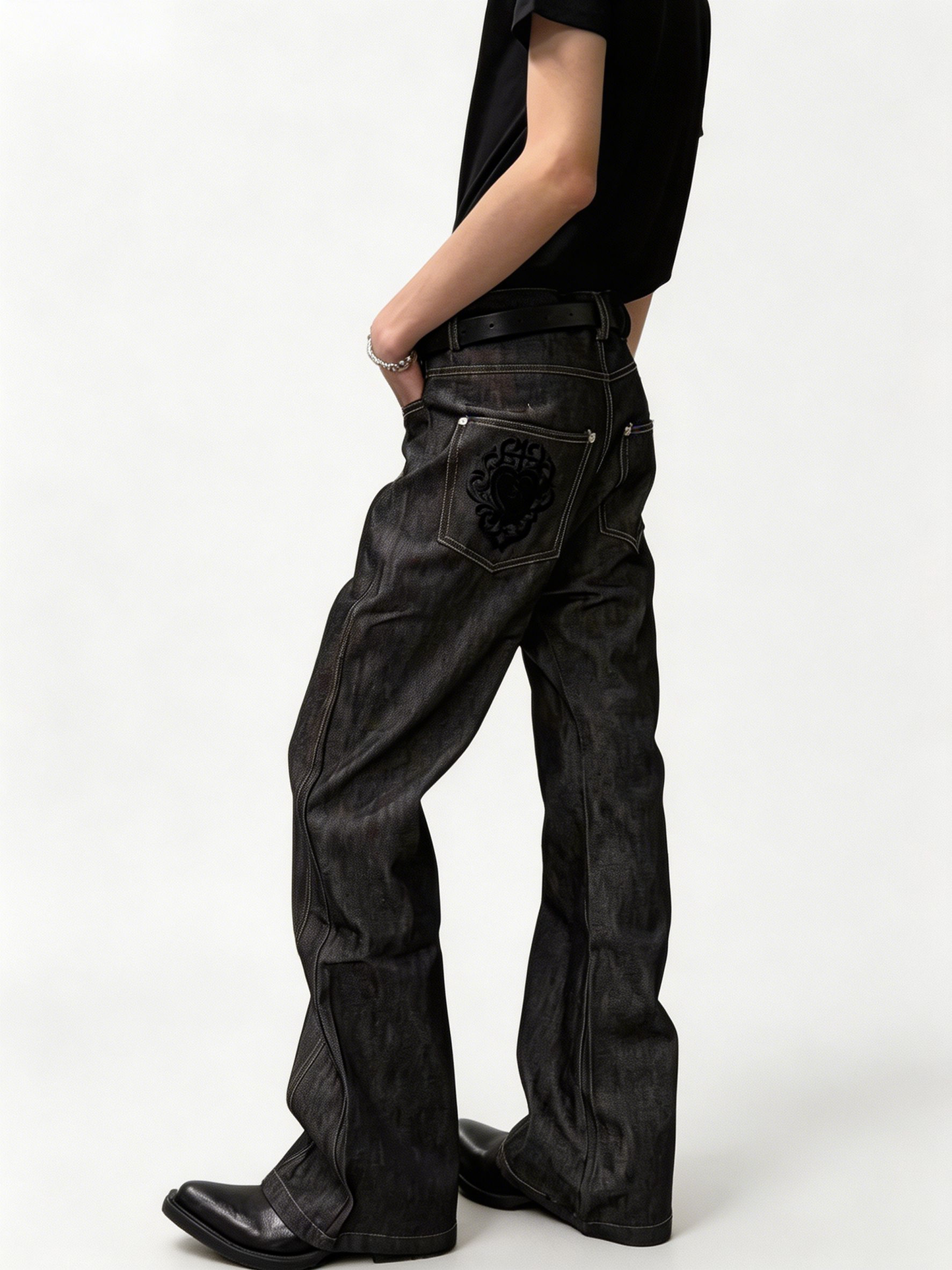 Raw selvedge flare denim contrast topstitching detail | ZIRR