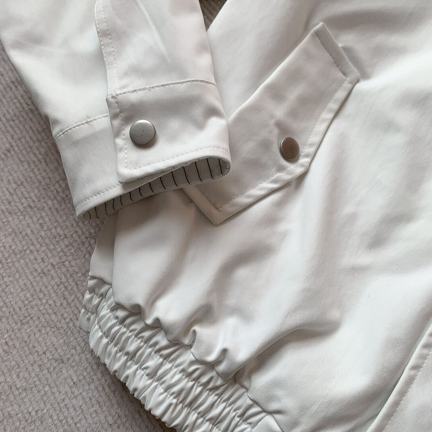 Stripe collar bomber side view | ZIRR