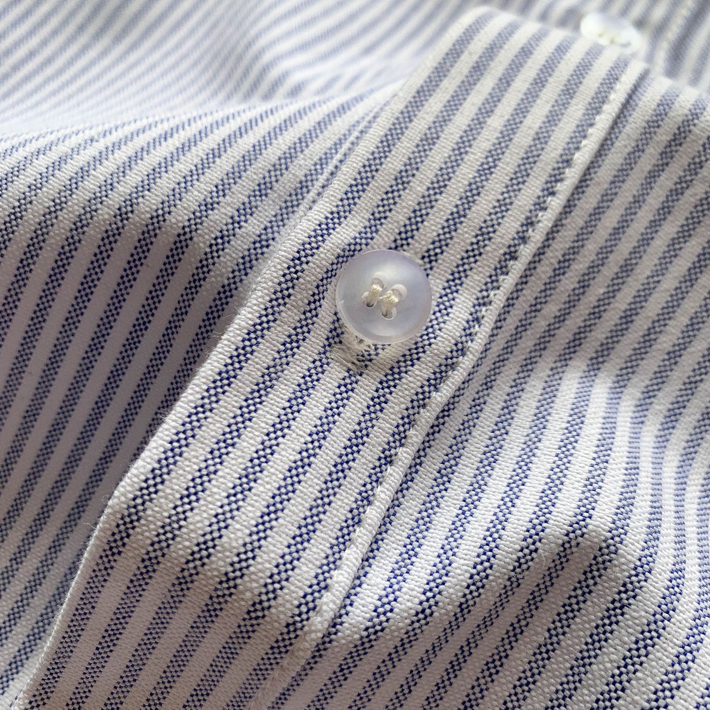 Stripe short sleeve shirt side view | ZIRR