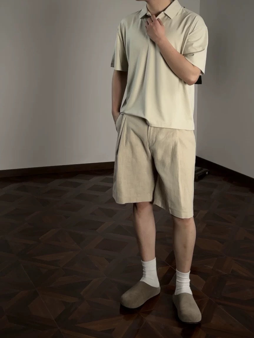 Linen pleat shorts back view | ZIRR